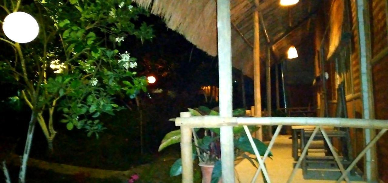 Family Homestay Ba Vi Buitenkant foto